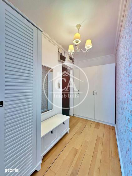 Apartament cu 3 camere decomandat în Rogerius