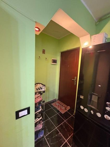 Apartament cu 2 camere în Coman