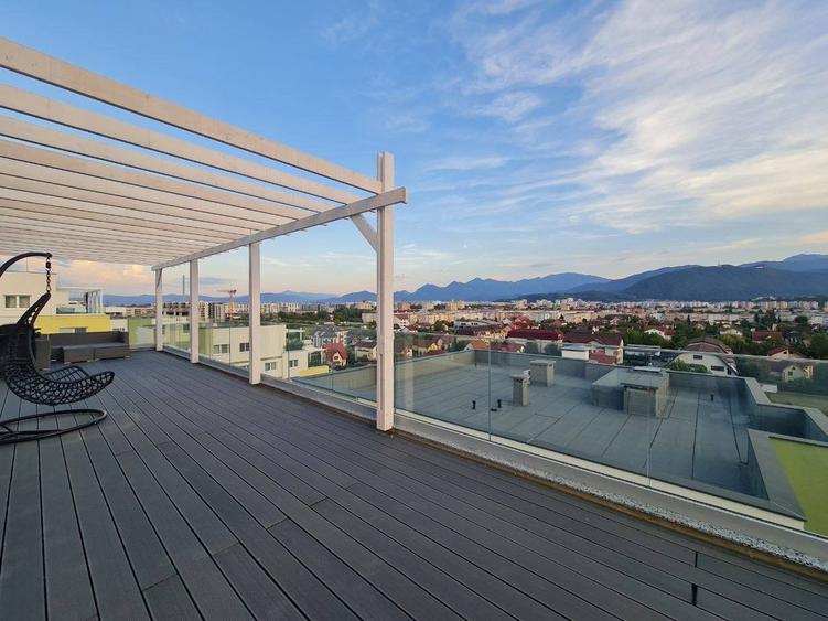 Apartament cu 3 camere în Tractorul