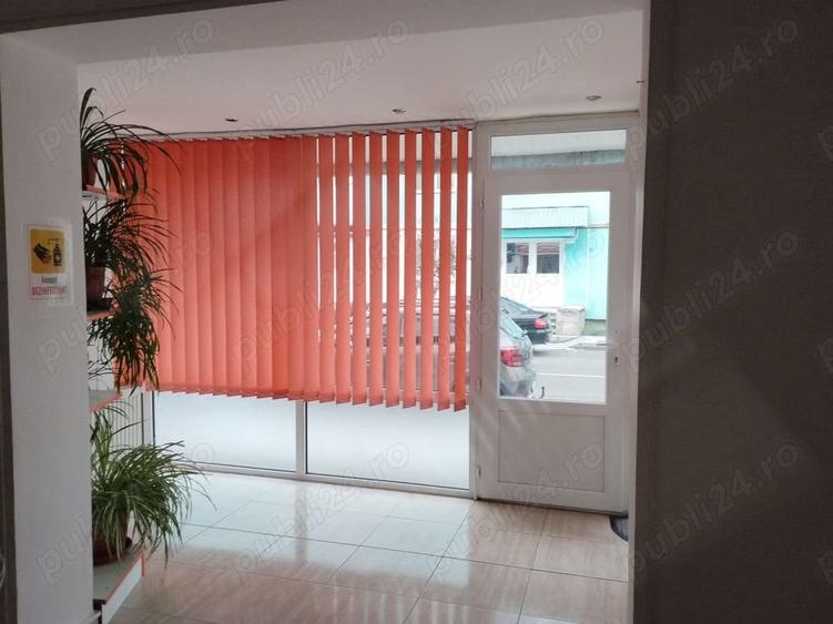 Spațiu comercial, de 95 mp, în Curtea de Argeș