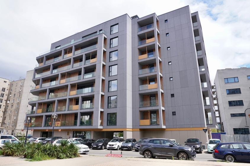 Apartament cu 3 camere decomandat în Unirii