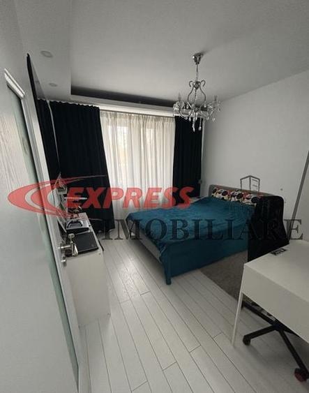 Apartament cu 3 camere decomandat în Dristor