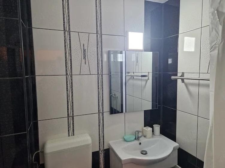 Apartament cu 2 camere semidecomandat în Noua