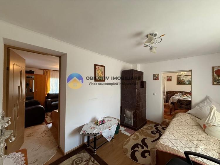 Casă cu 3 camere cu Teren 5062 Mp în Central