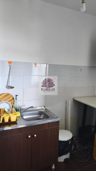 Garsonieră semidecomandată, mobilată în Crihala