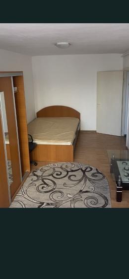 Garsoniera - toate dotarile- Uzina 2 - 4