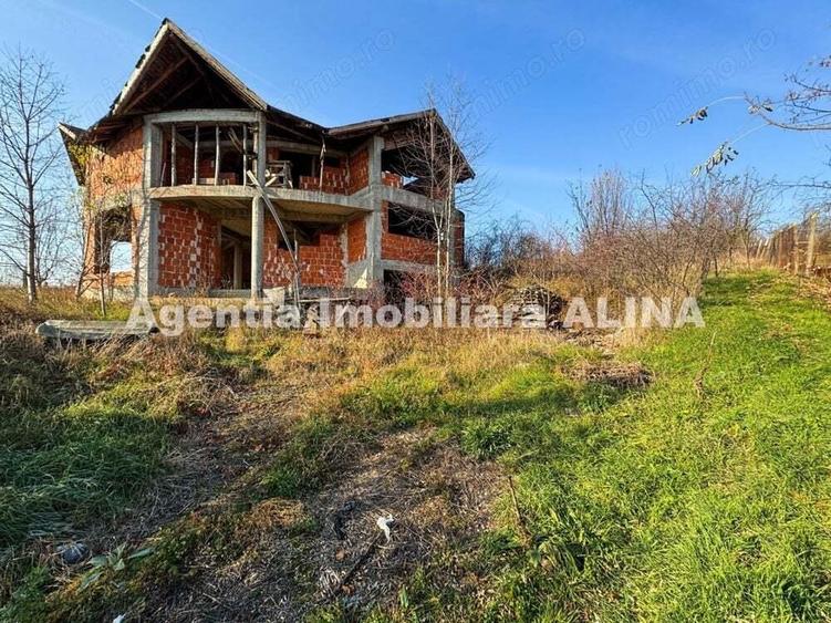 Casa 5 camere D+P+Mansarda si teren in Loc. Santuhalm, Jud. Hunedoara. - 12