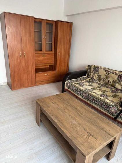 Inchiriez garsoniera Rovine zona Facultatii de Drept 250EUR - 3