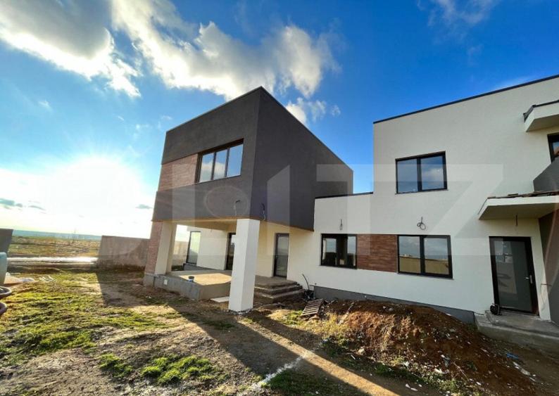 Casa cuplata P + E, 116 mp utili, teren 330 mp, zona Selgr - 1