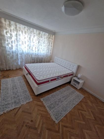 Spre chirie apartament 2 camere, Tătărași - 1