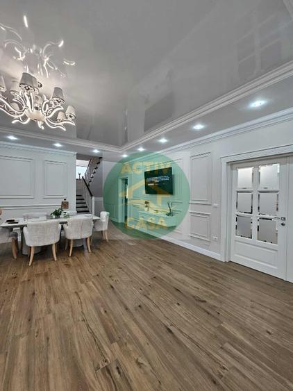 Vila de vanzare ,Roman,Neamt - 2