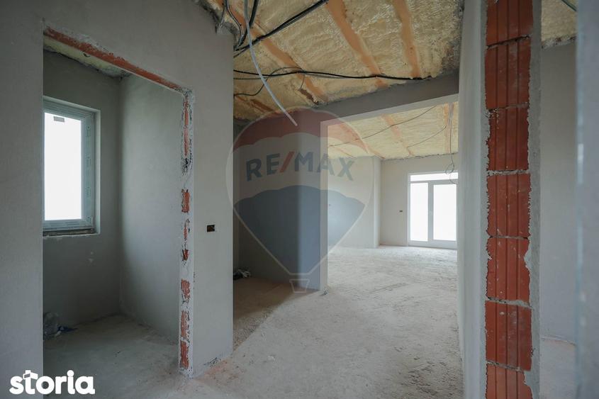 De vanzare casa semifinisata cu 3 camere, 455 mp teren, in Cihei - 4