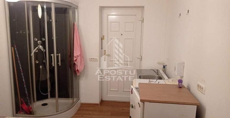 Garsoniera situata in zona Take Ionescu - 2