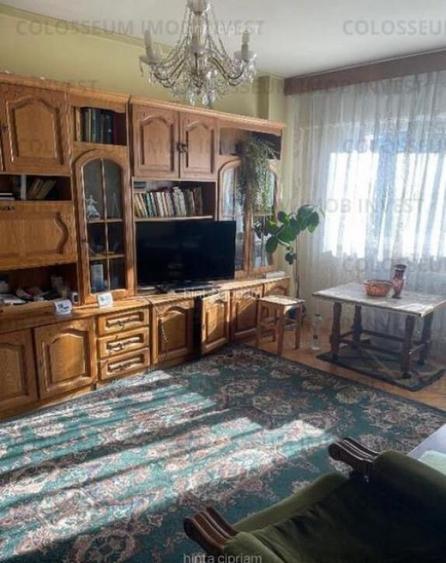 Apartament 3 camere, decomandat - zona Centru Civic - 9