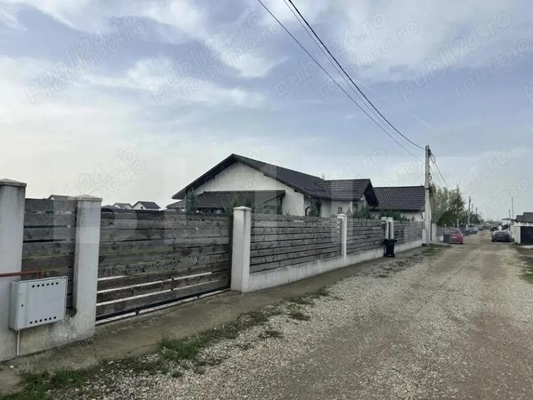 Casa Moderna de vanzare in Darza - 3