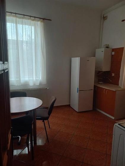 Apartament 3 camere  in Ploiesti, zona centrala - 7