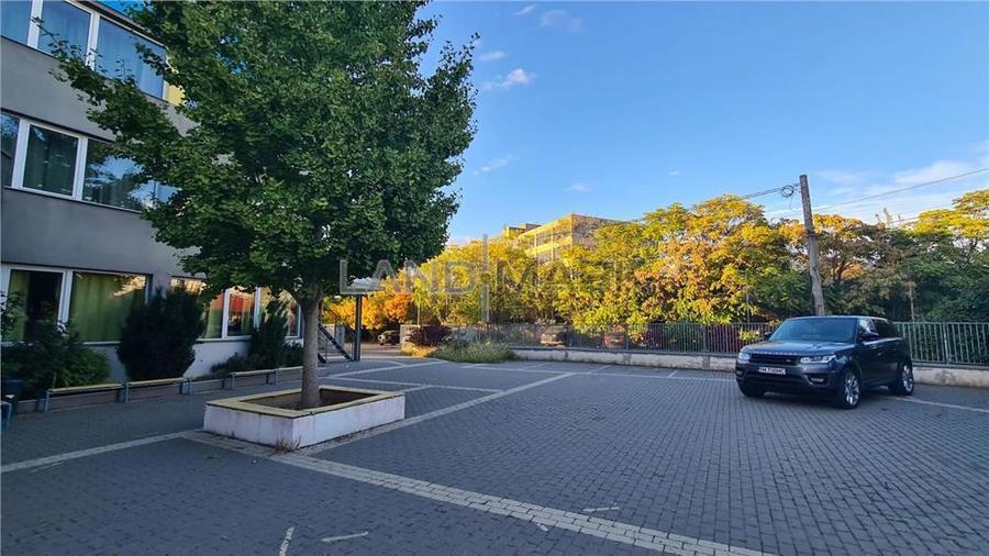 Cladire de inchiriat Timisoara, semicentral, parcare proprie - 19