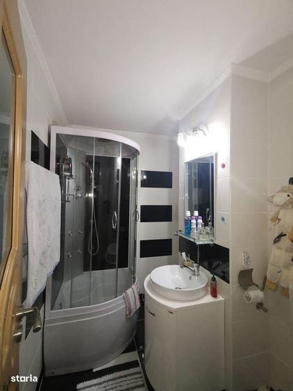 Apartament 3 camere pretabil si pentru spatiu - 1