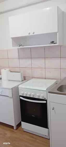 Inchiriere apartament 2 camere, Micro 21, parter, 50 mp, 305 EURO/Luna - 2