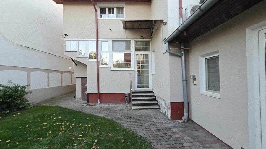 Spa?iu birou de inchiriat semicentral, str. Horea - 3