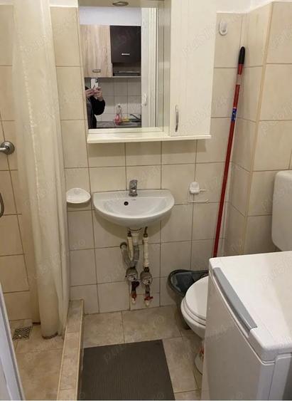 Inchiriez garsoniera Aluminei - 1