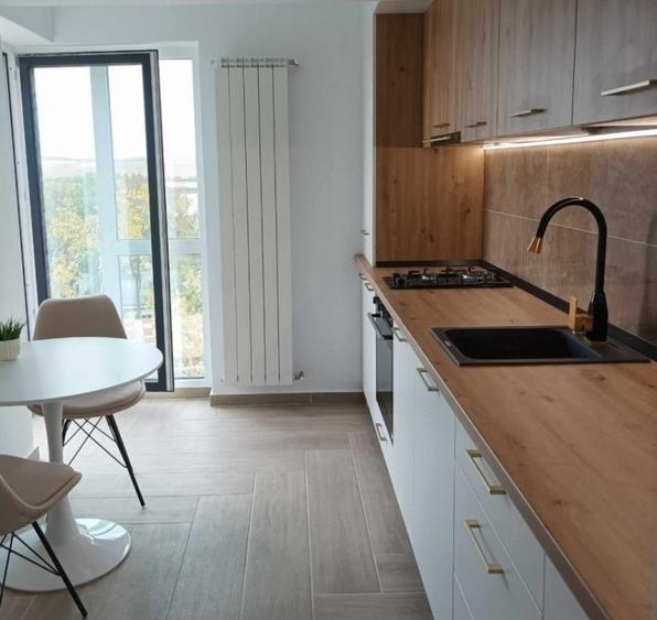 1 Camera D. 42mp Evergreen Towers Bloc 2023 - Mobilat - Lidl / Statii CTP la 50m - 1