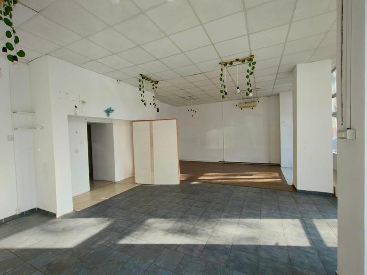 Spatiu comercial 115 mp | vitrina 10.5 ml | Hanul Drumetului Kaufland - 5