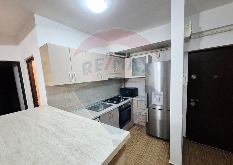 Apartament cu 3 camere de vanzare in zona Berceni - 3