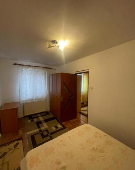 Apartament 2 camere, 38 mp - zona Cuza Voda - 2