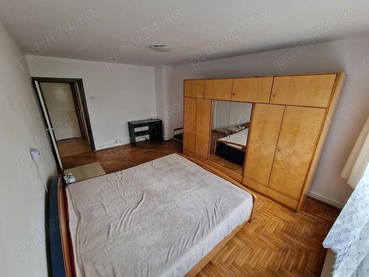 Vand APARTAMENT decomodat, confort 1, str. Stefan cel Mare - 2