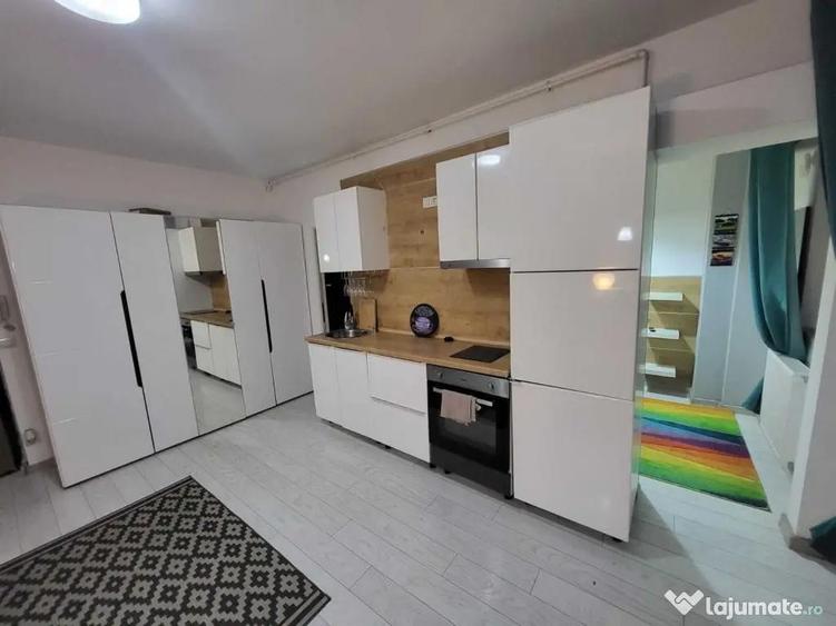 Piata sudului martisor bloc nou etaj 8 - 5