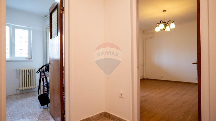 Vanzare apartament 3 camere-renovat, luminos si spatios, zona Iancului - 13