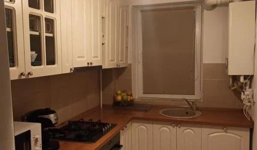 Apartament 2 camere, decomandat - zona Tractorul - 3