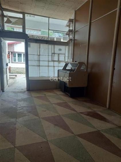 SPATIU COMERCIAL DE VANZARE IN SLANIC MOLDOVA SPATIU COMERCIAL DE VANZARE IN SLANIC MOLDOVA