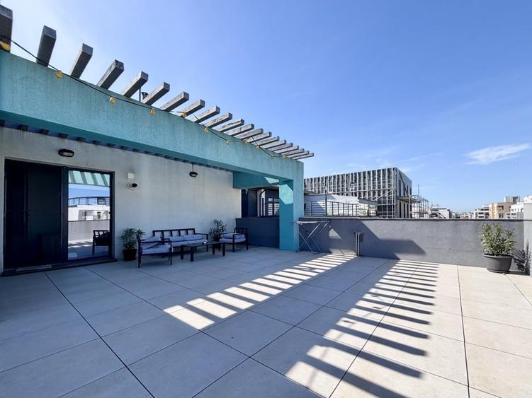 Apartament Primitor, cu Terasa Mare – 5 Minute pana la Plaja - 6