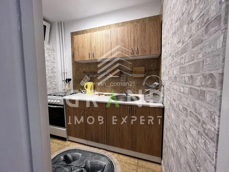 Garsoniera spatioasa de inchiriat cu balcon, in cartierul Gheorgheni, Detunata