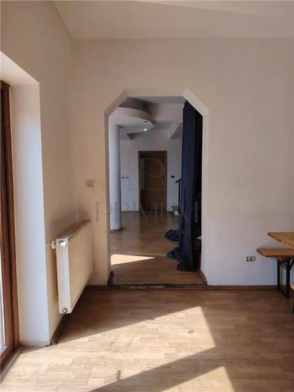 DUMBRAVITA - CASA INDIVIDUALA - ZONA LIDL - 9 CAMERE - 5 BAI - TEREN 1050mp - 2