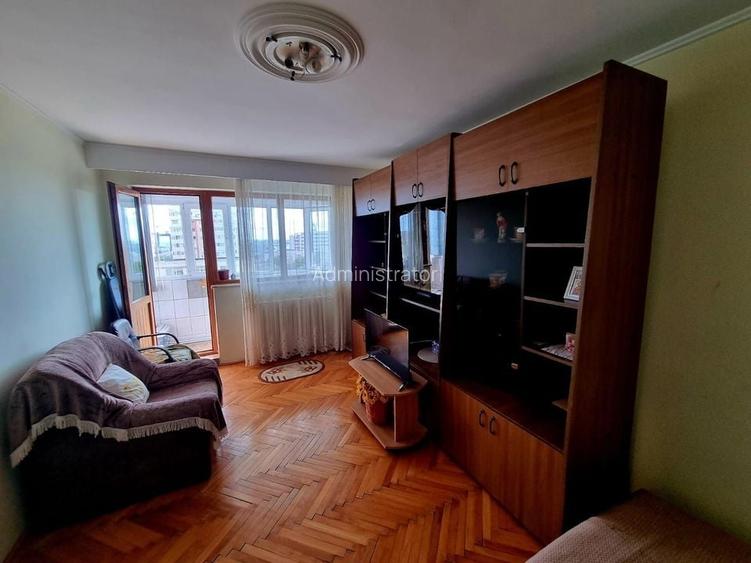Gara mangaliei-apartament 2 camere decomandat 52 mp