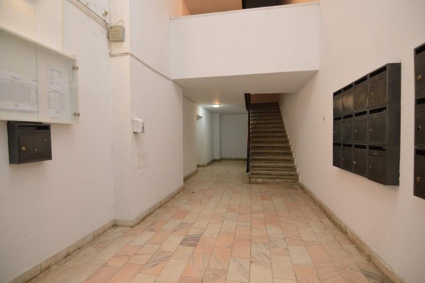 INCHIRIERE APARTAMENT 4 CAMERE UNIRII - FANTANI - 30