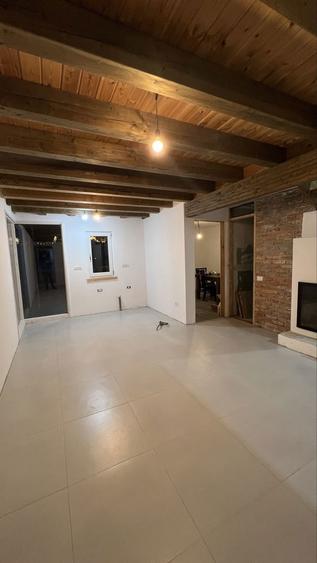 Casa noua aproape de lac - 6