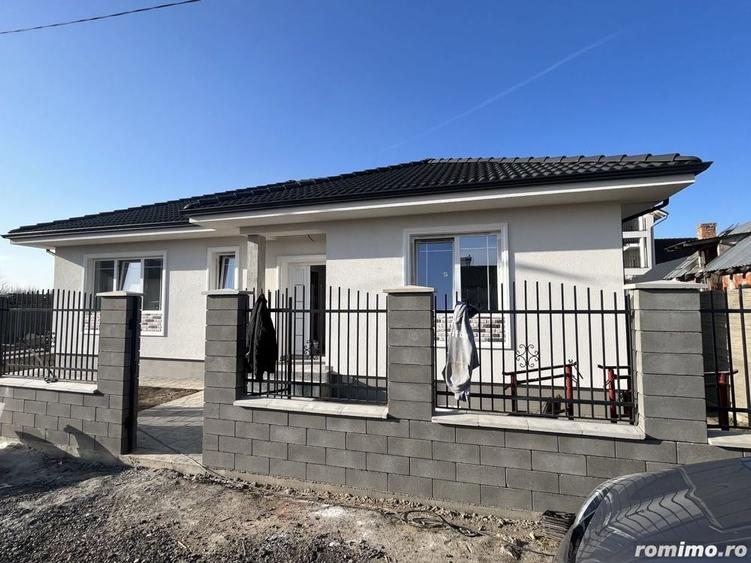 Individuala Utvin,4 Camere,2 Bai,Terasa Acoperita - 1