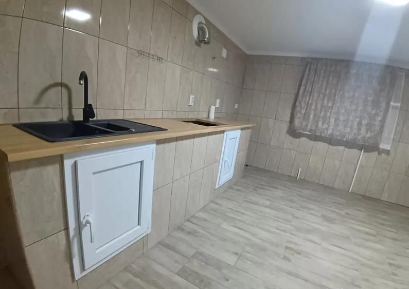 Casa in Mitocul Dragomirnei - 12