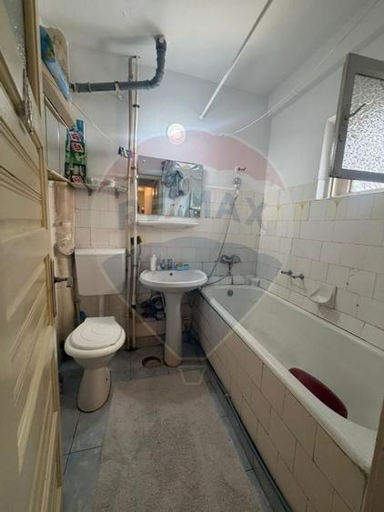 3 decomandate, 2/4, 3 balcoane, comision zero - 8