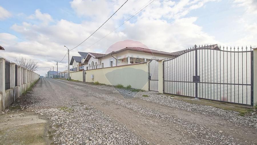 Casa single pe un nivel, constructie premium-Cartier Izvor, Tarlungeni - 7