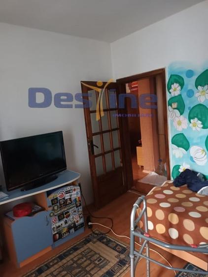 VAND APARTAMENT,3 CAMERE + BALCON, DEJ - 7