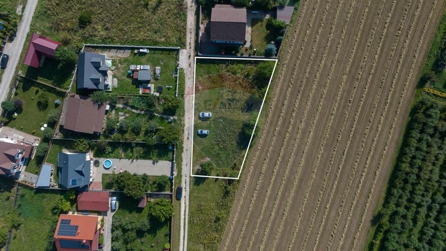 De vanzare teren intravilan Bod 828 mp cu autorizatie de constructie - 5