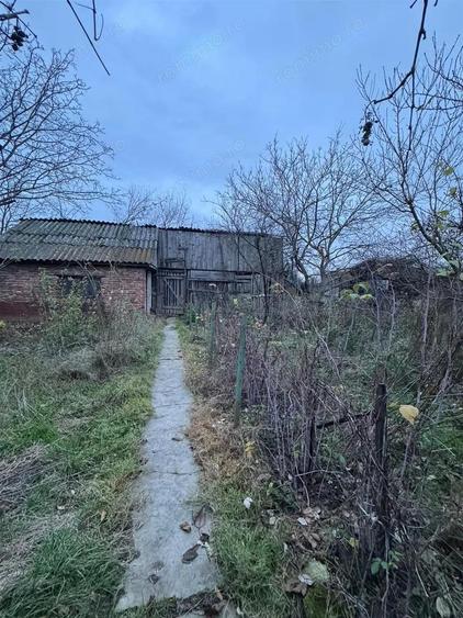 Casa de vanzare zona Velenta - 1