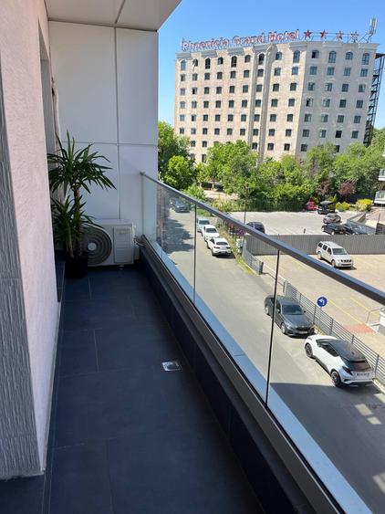 APARTAMENT 3 CAMERE - HERASTRAU - PARC - COMISION 0% - 7