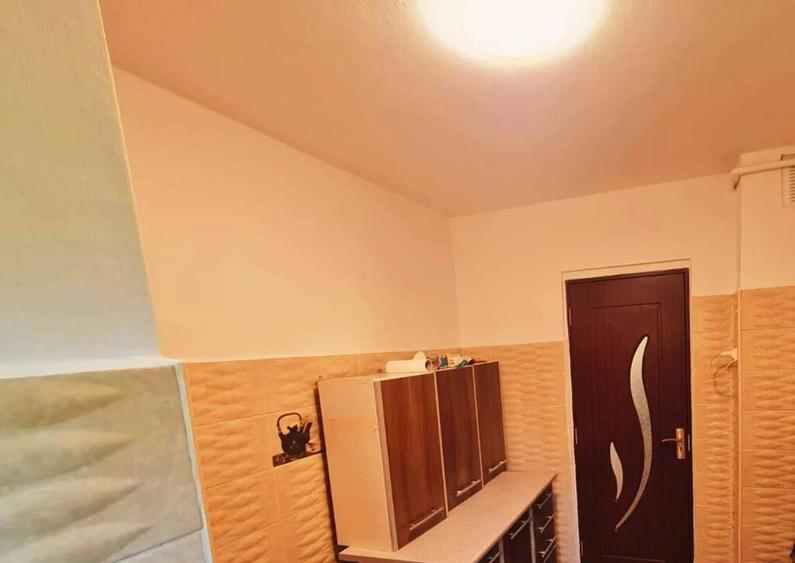 Apartament 2 camere,semidecomandat - zona Onix - 5