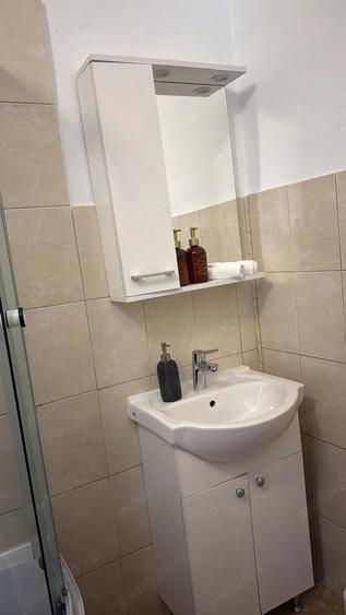 Proprietar vand apartament in centrul ora?ului Bacau! - 2